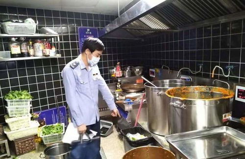 杜海涛的火锅店被关了,没有食品经营许可证,拿消费者安全开玩笑